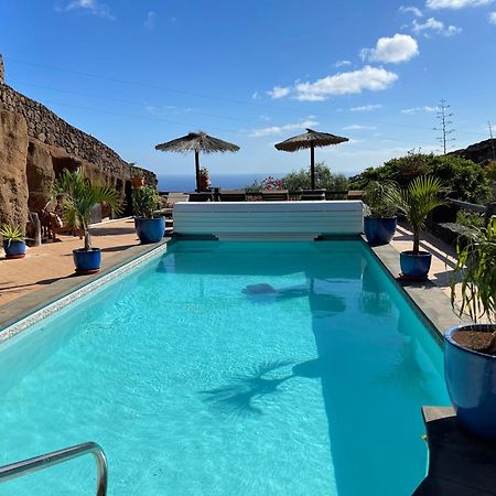 Castillo Lanzarote Villa Sophie - Luxury Villa -Sleep In A Volcanic Cave With Heated Pool Tías Εξωτερικό φωτογραφία
