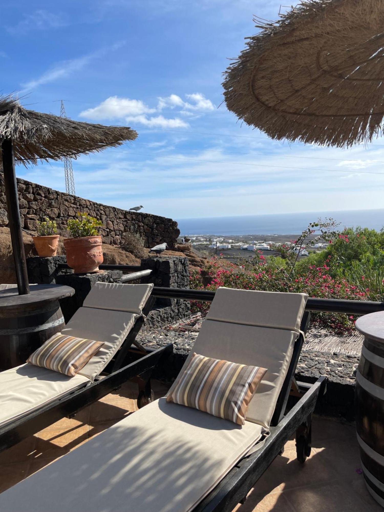 Castillo Lanzarote Villa Sophie - Luxury Villa -Sleep In A Volcanic Cave With Heated Pool Tías Εξωτερικό φωτογραφία